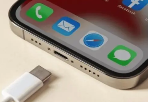 大通苹果15维修分享iPhone15改USB-C接口后能和安卓用户互借充电器吗 